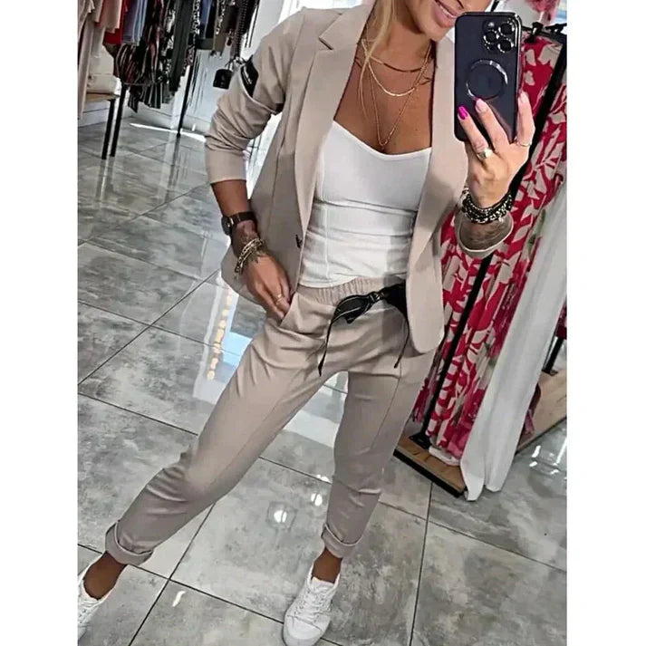 Vendula™ | Elegantní dvoudílný set s blazerem a jogger kalhotami